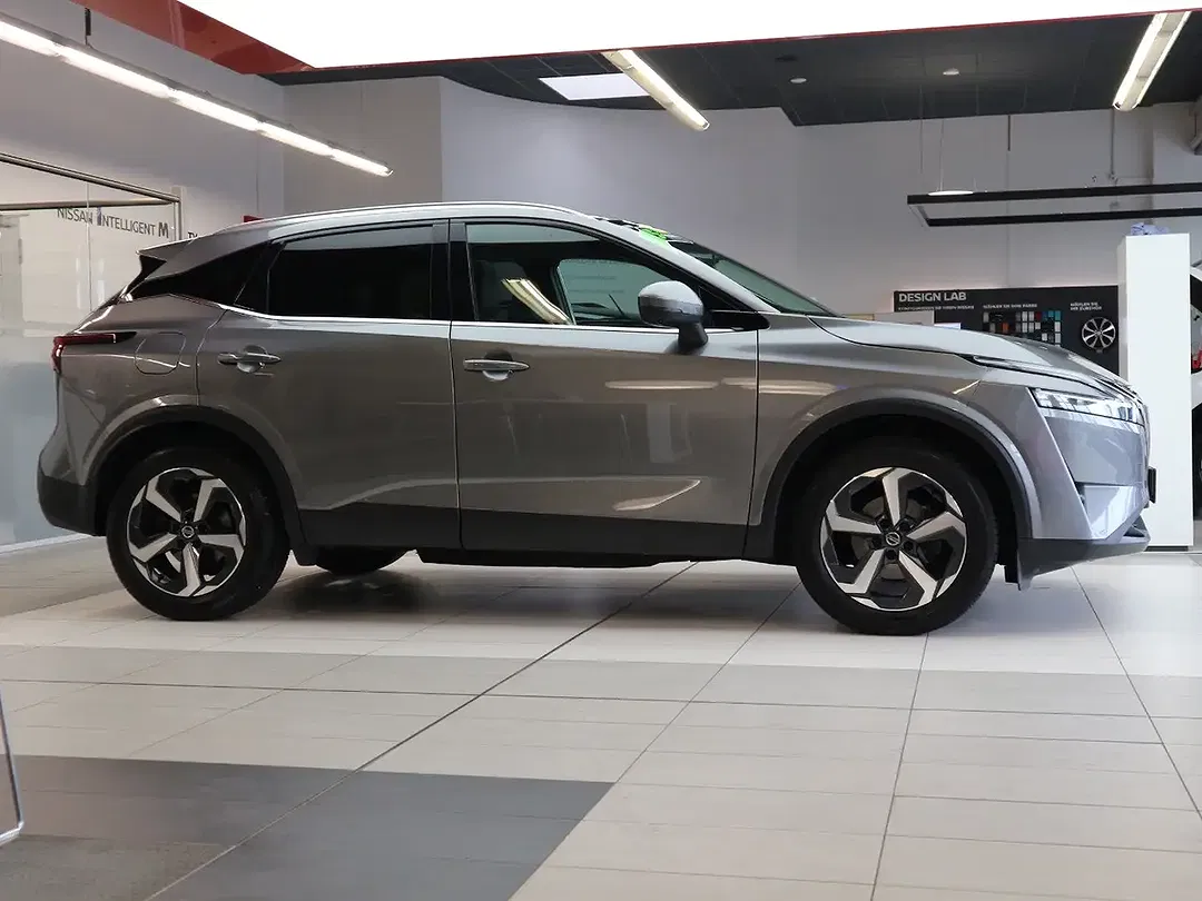 Nissan Qashqai 1.3 DIG-T MHEV Premiere Edition - Thumbnail 7