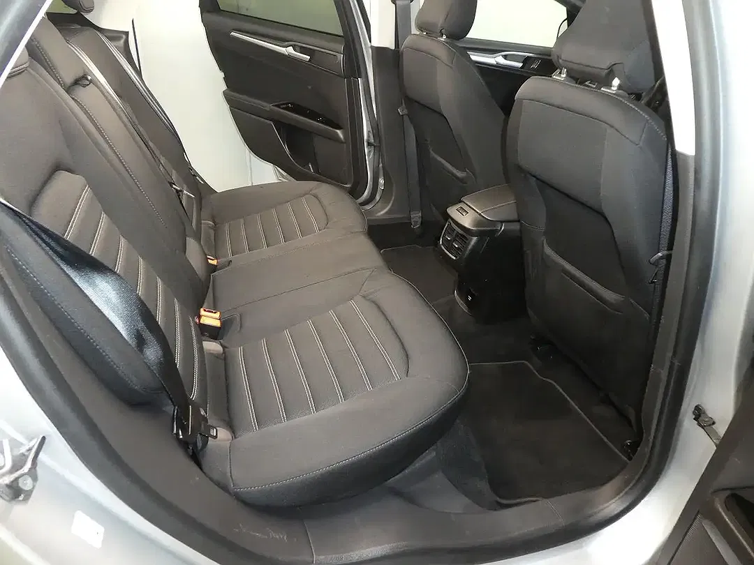 Ford Mondeo 2.0 EcoBlue - Thumbnail 11
