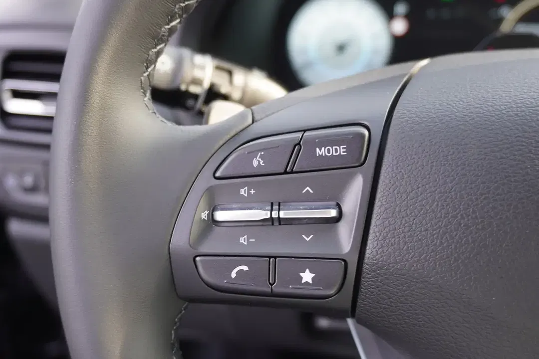 Hyundai i30 1.6 T-GDI AUT cw - Thumbnail 14