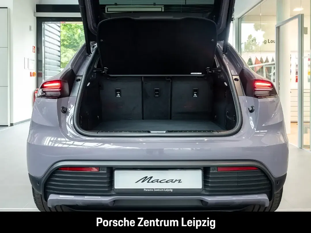 Porsche Macan 4 - Thumbnail 12