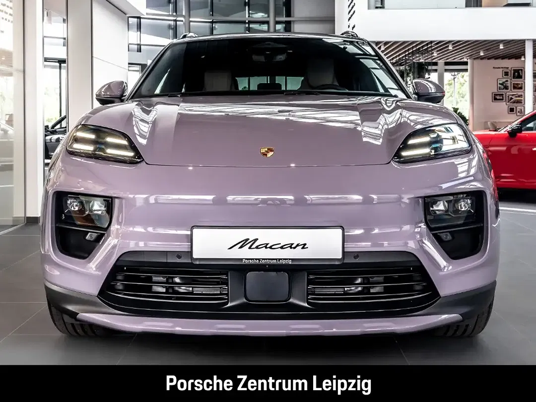 Porsche Macan 4 - Thumbnail 4