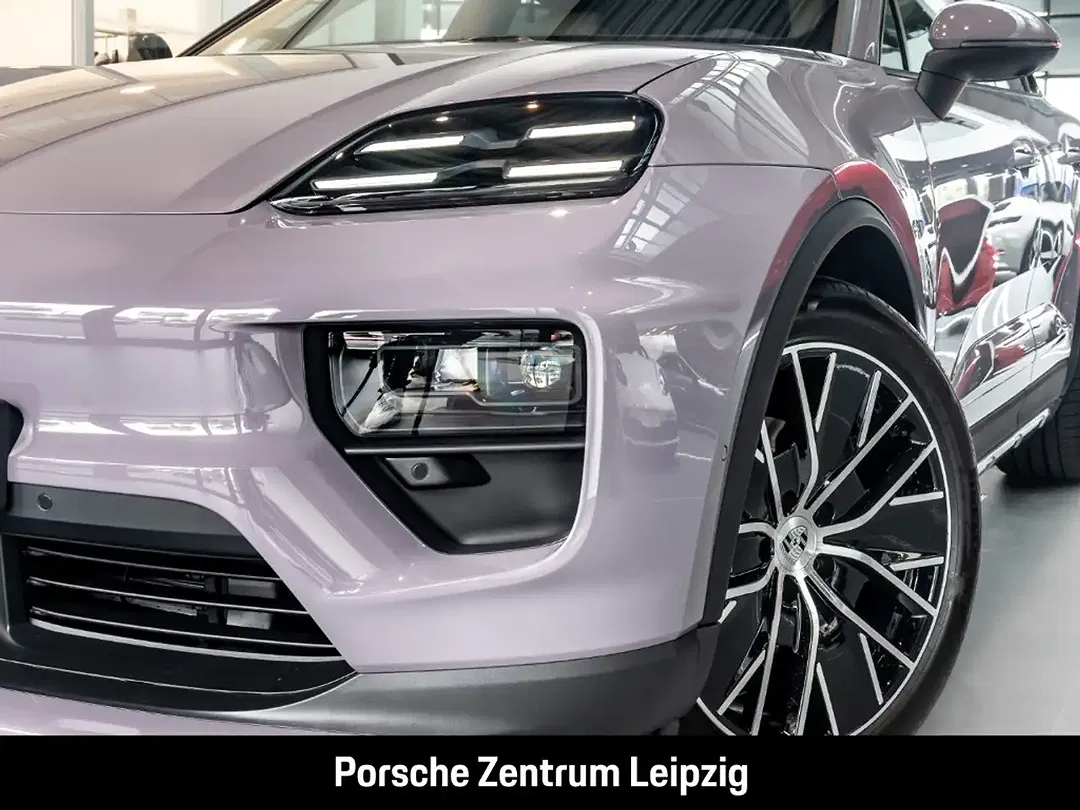 Porsche Macan 4 - Thumbnail 8