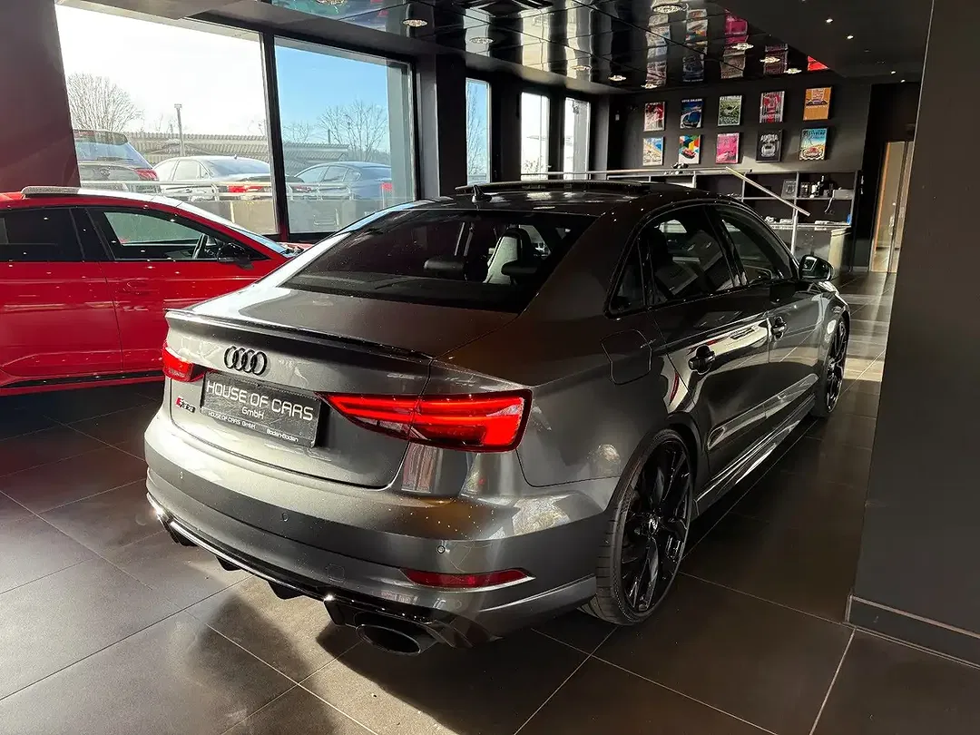 Audi RS3 2.5 TFSI quattro - Thumbnail 8