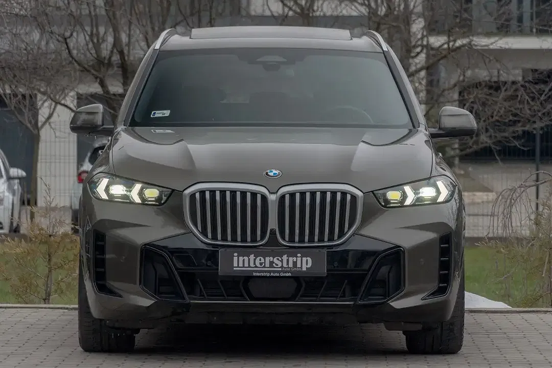 BMW X5 M Sport - Thumbnail 2