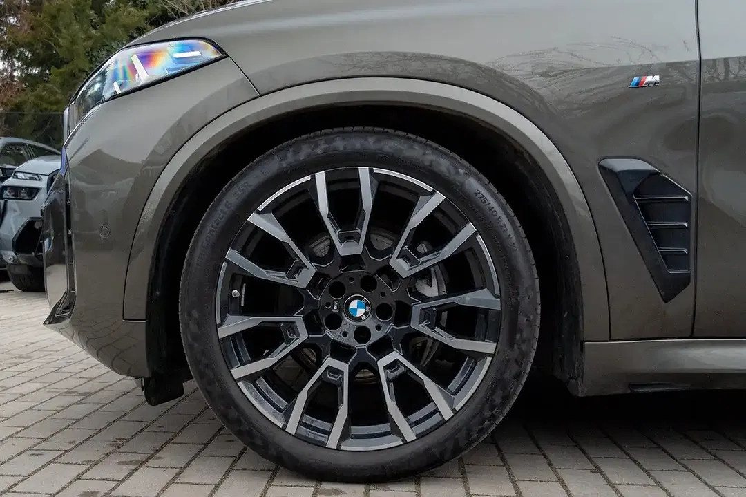 BMW X5 M Sport - Thumbnail 9