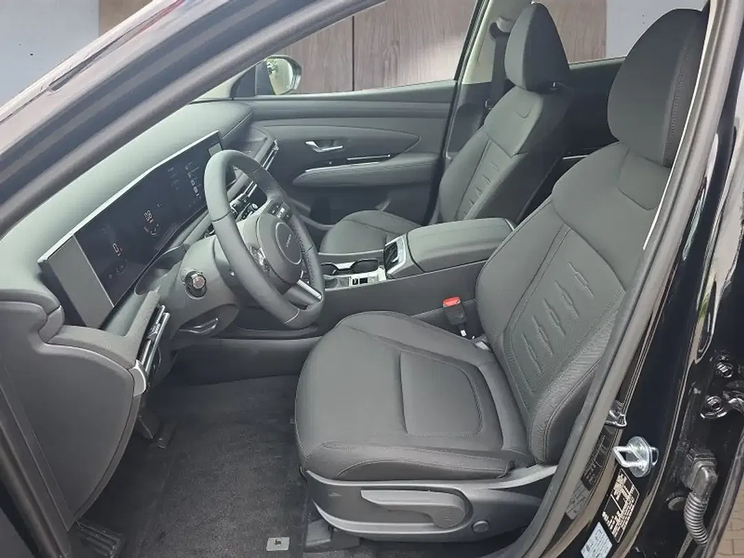 Hyundai TUCSON 1.6 T-GDI DCT - Thumbnail 9