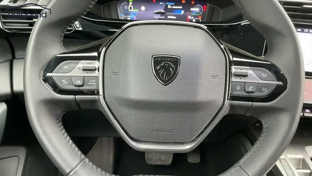 Peugeot 408 180 PHEV Allure - Thumbnail 2
