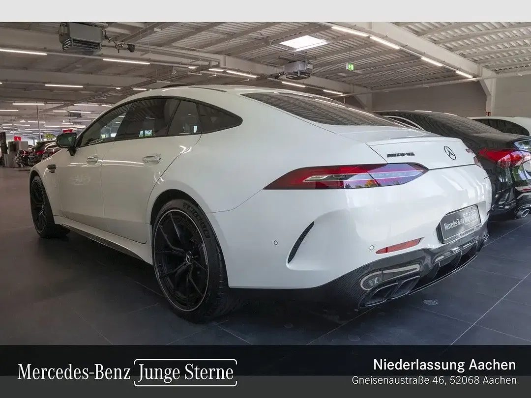Mercedes-Benz AMG GT 63 - Thumbnail 10