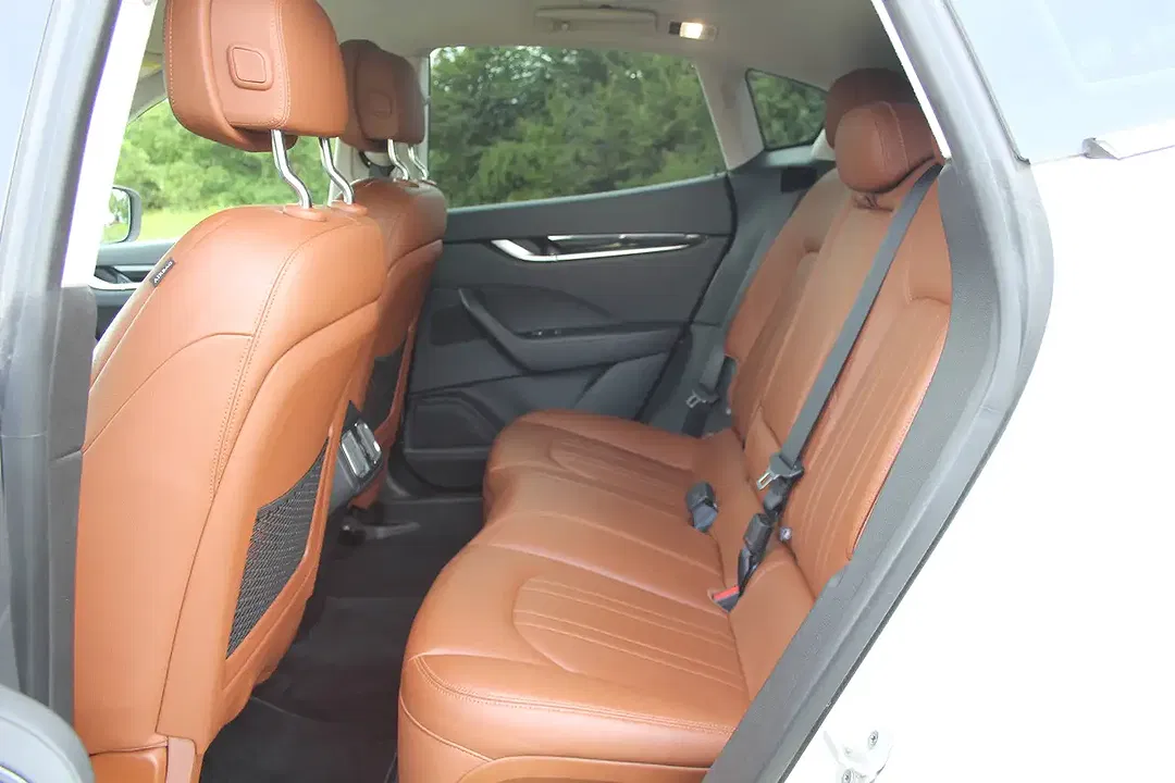 Maserati Levante - Thumbnail 11