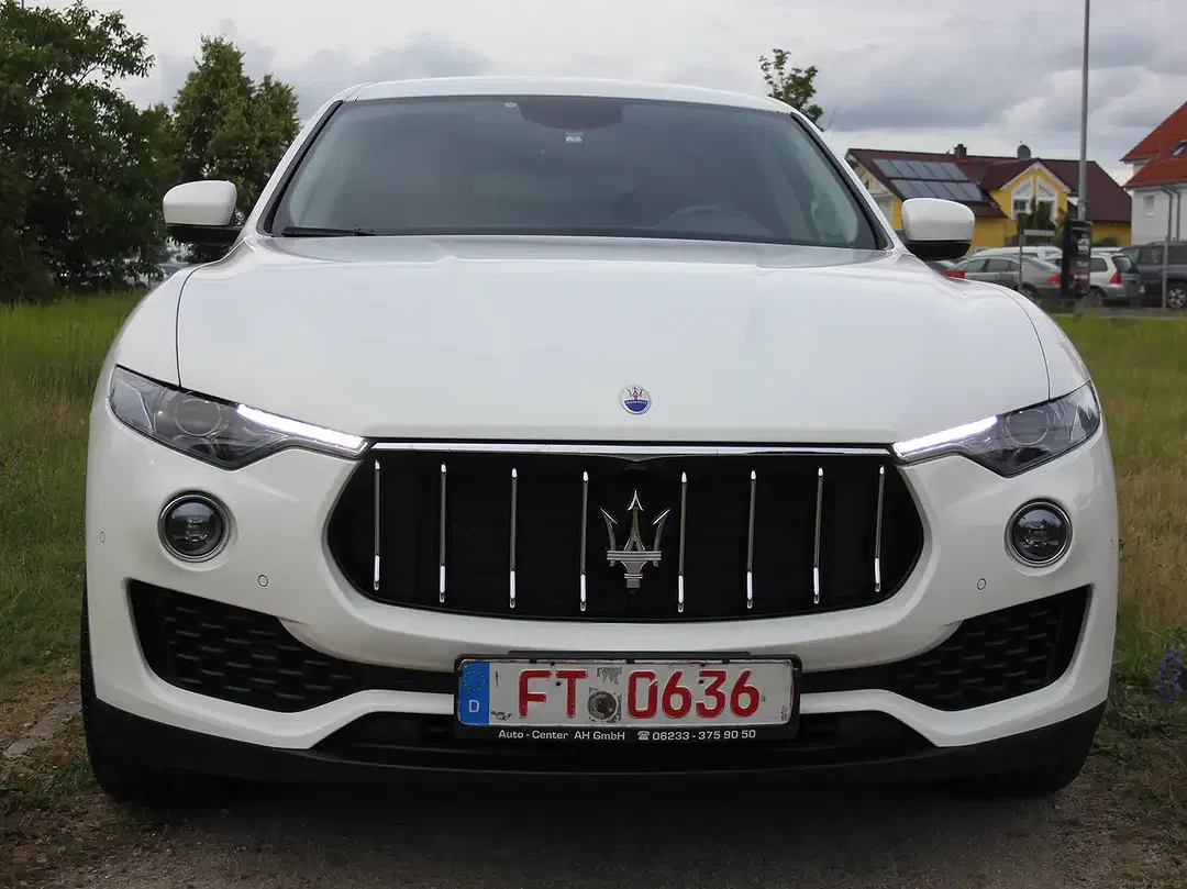 Maserati Levante - Thumbnail 3