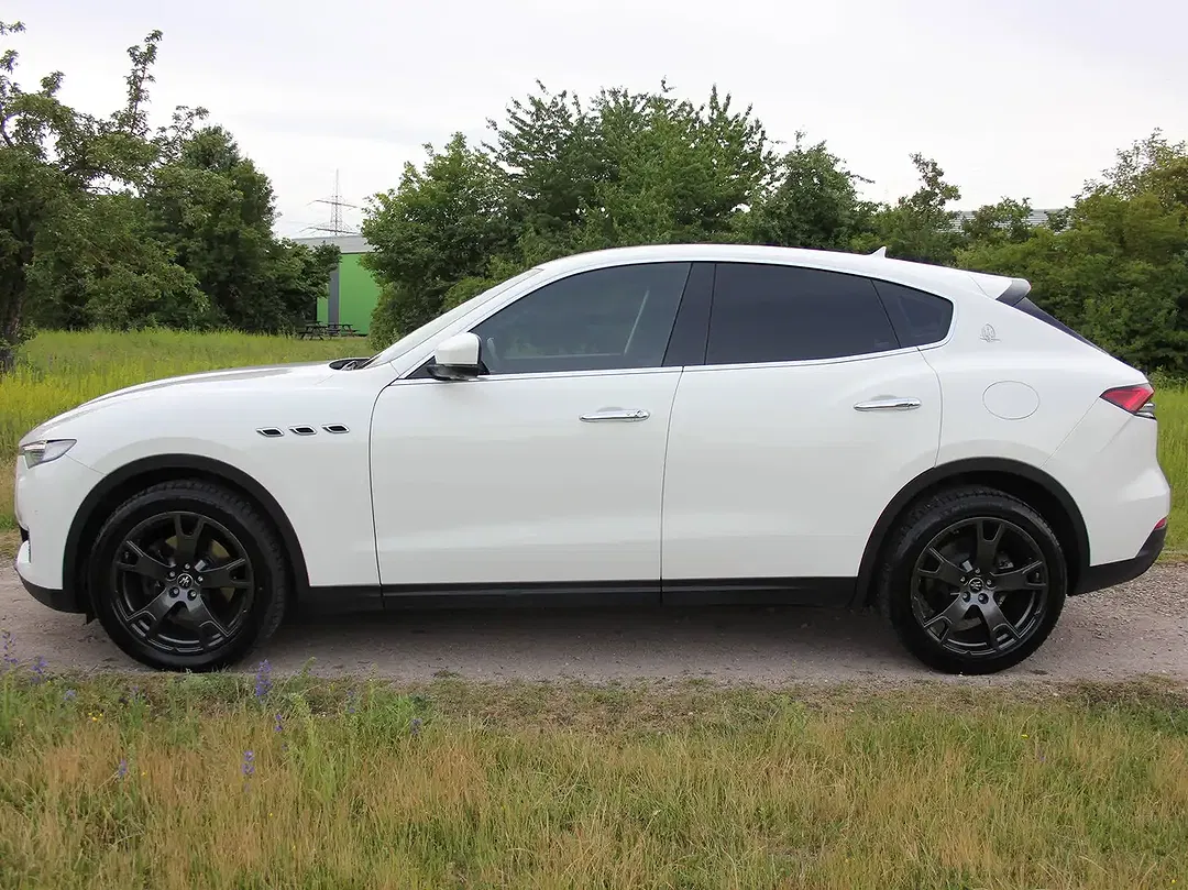 Maserati Levante - Thumbnail 7