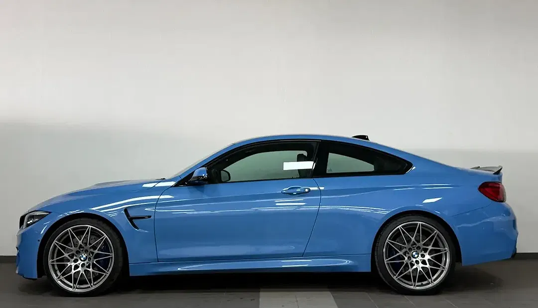 BMW M4 Competition - foto 2