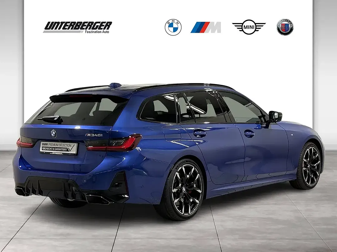 BMW 340 xDrive Touring Pro - Thumbnail 3