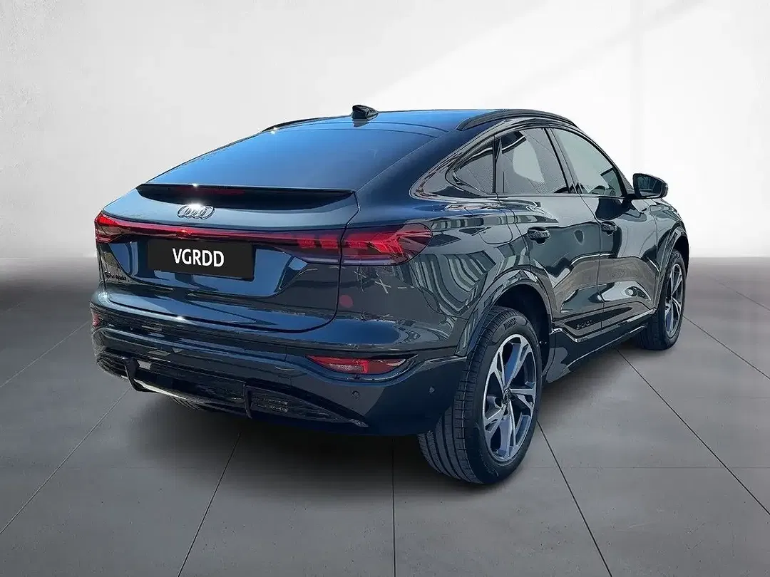 Audi Q6 e-tron performance - foto 2