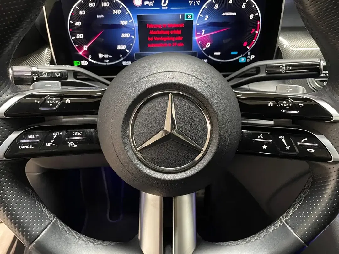 Mercedes-Benz GLC 300 4MATIC AMG MBUX Night - Thumbnail 11