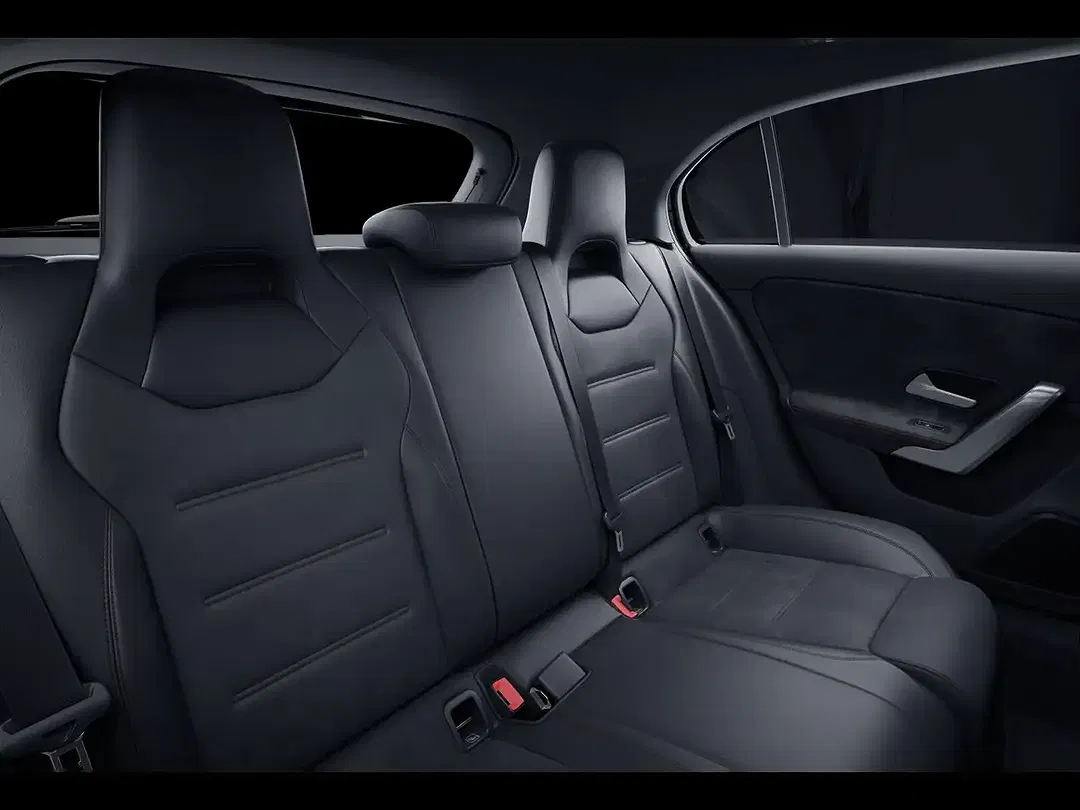 Mercedes-Benz A 180 AMG Line - Thumbnail 11