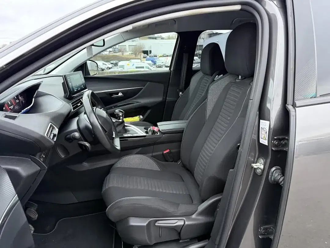 Peugeot 3008 Style - Thumbnail 4