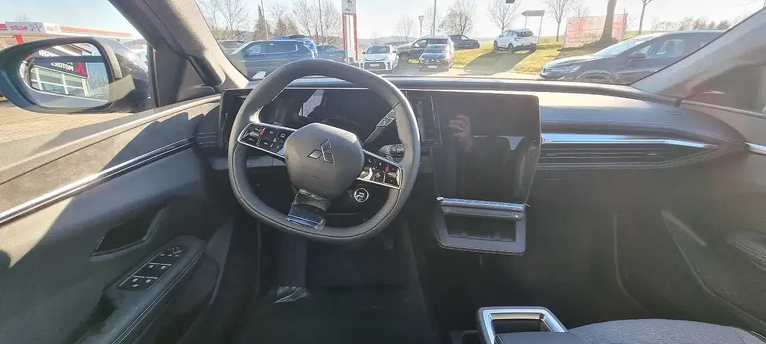 Mitsubishi Eclipse Cross Diamant Top - Thumbnail 12