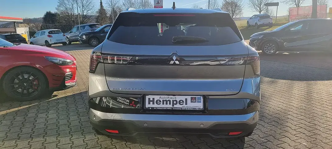 Mitsubishi Eclipse Cross Diamant Top - Thumbnail 4