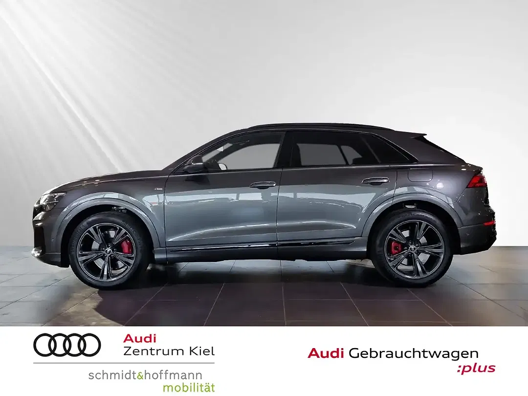 Audi Q8 TFSI e tiptronic quattro S line - Thumbnail 1