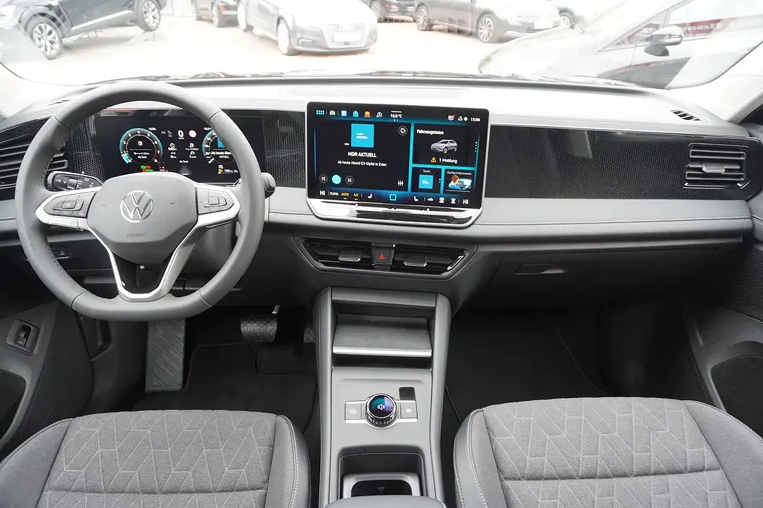 Volkswagen Tiguan 1.5 eTSI DSG - Thumbnail 10