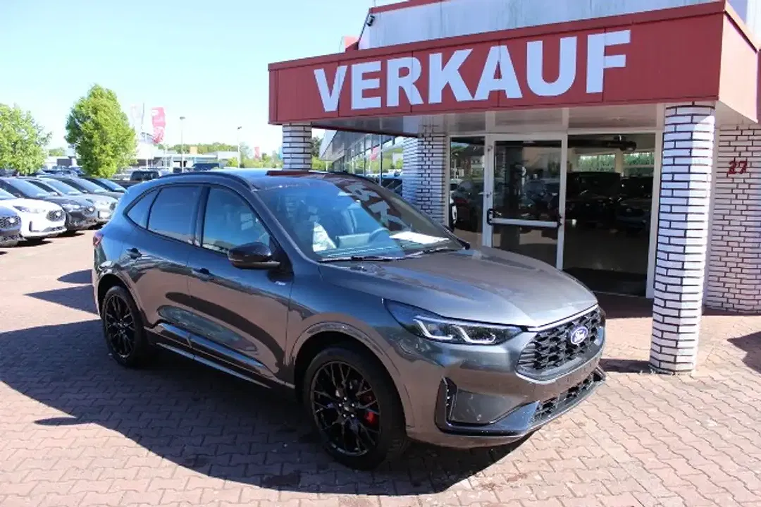 Ford Kuga ST-Line - Thumbnail 1