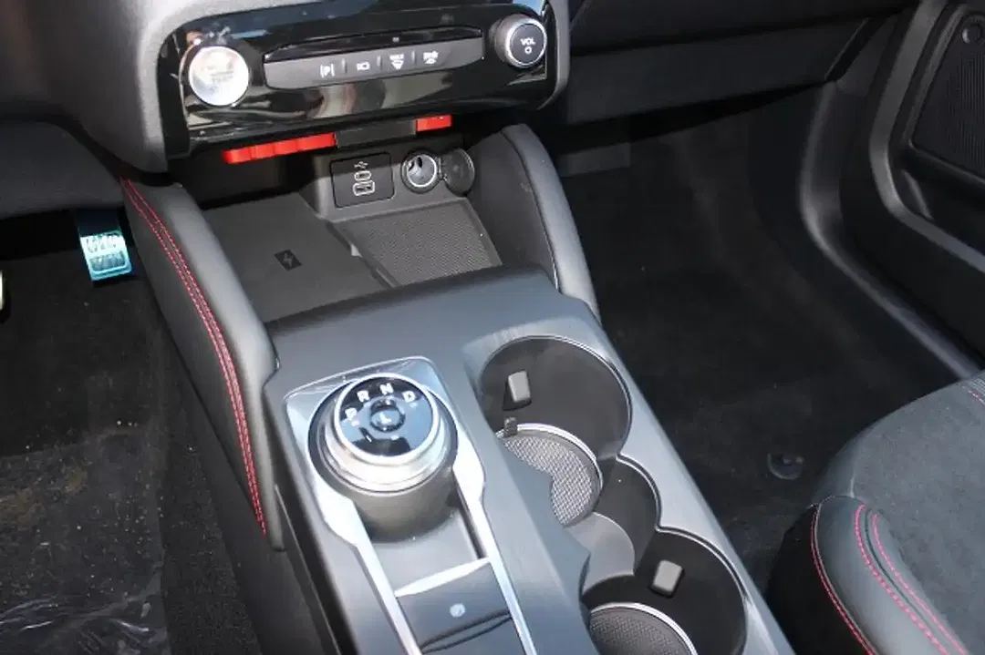 Ford Kuga ST-Line - Thumbnail 12