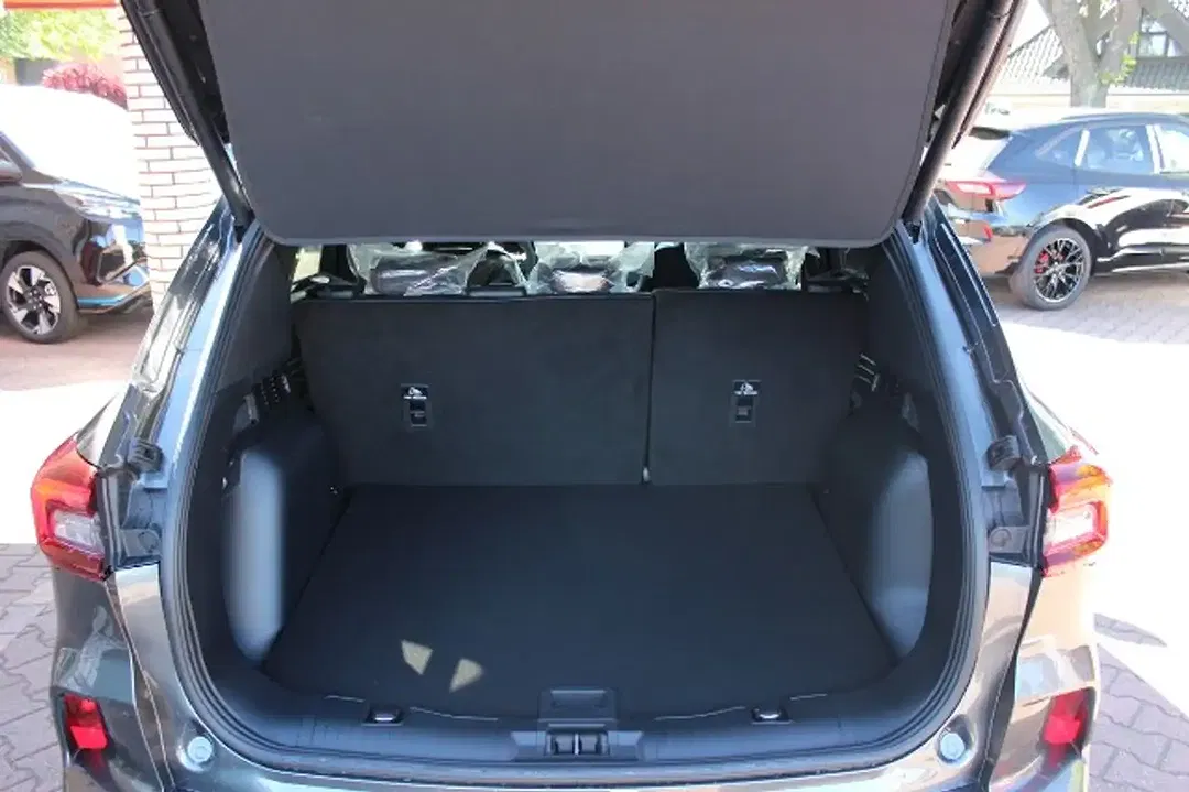Ford Kuga ST-Line - Thumbnail 7