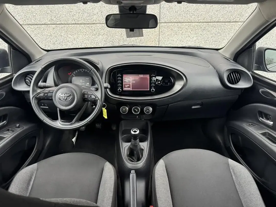 Toyota Aygo X - Thumbnail 10