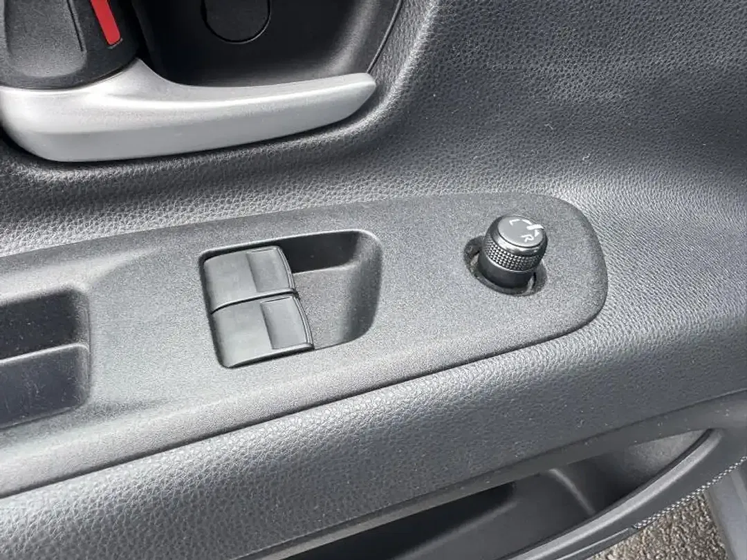 Toyota Aygo X - Thumbnail 11