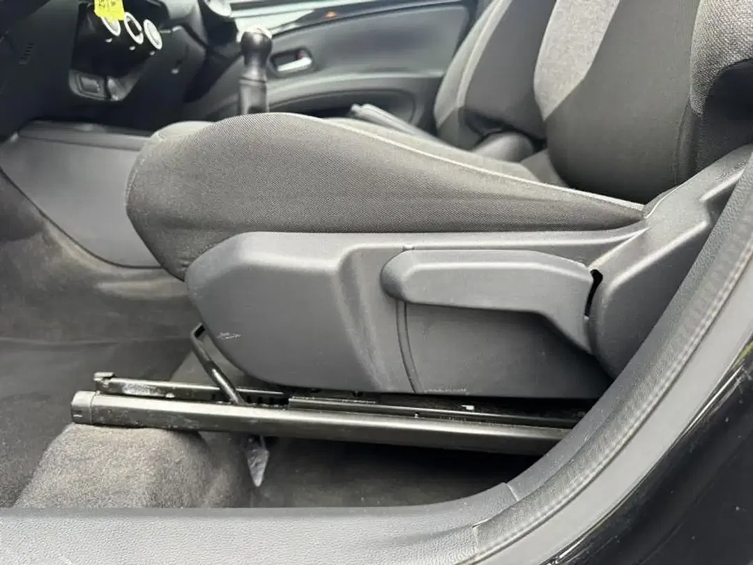 Toyota Aygo X - Thumbnail 13