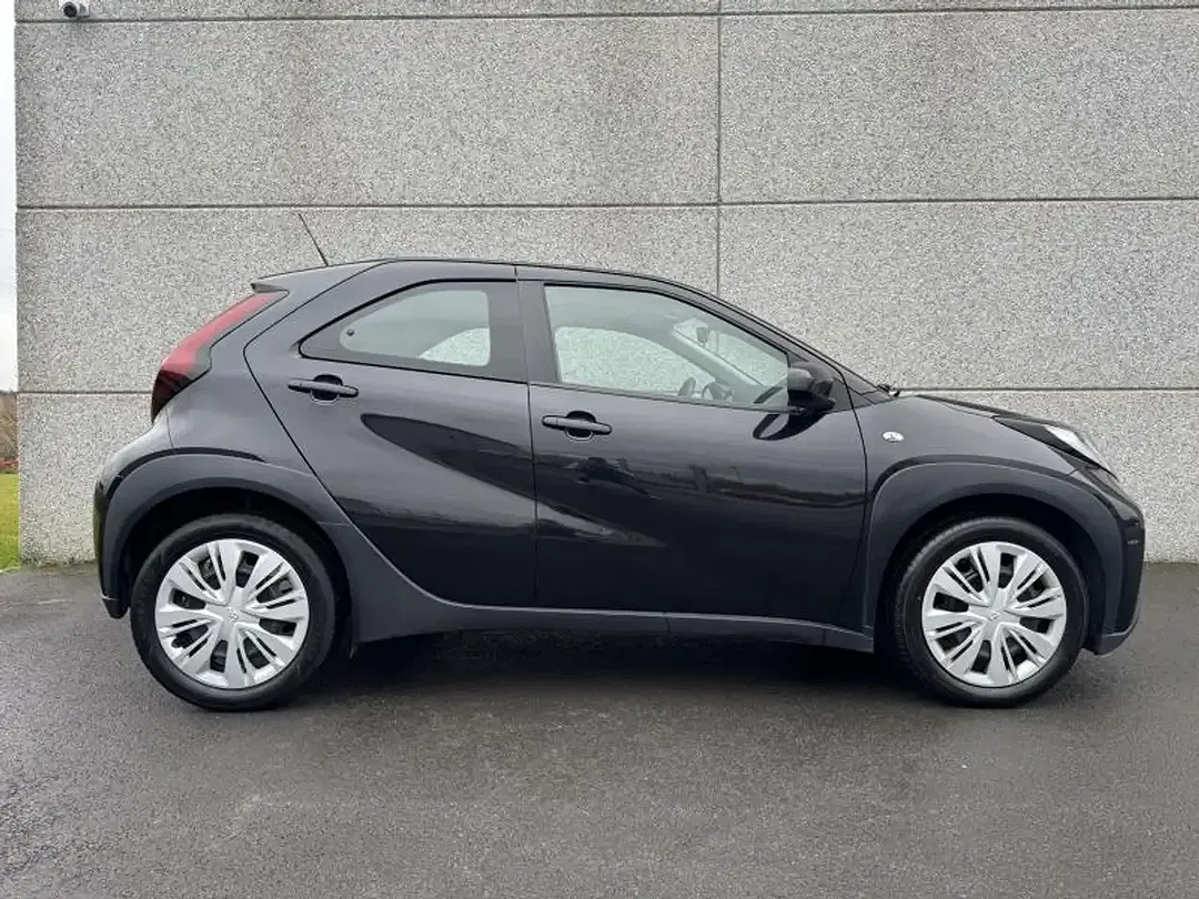 Toyota Aygo X - Thumbnail 5