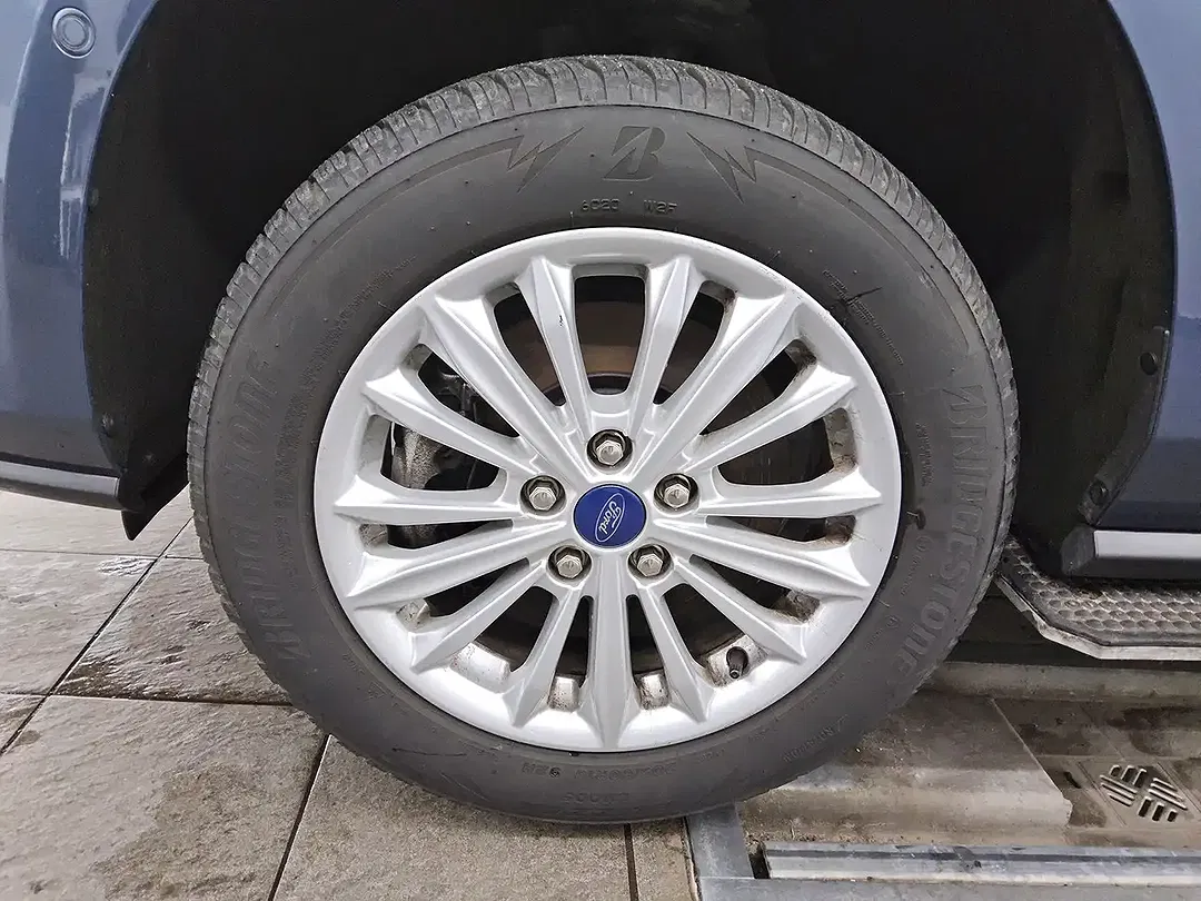 Ford Focus 1.0 EcoBoost Titanium - Thumbnail 10