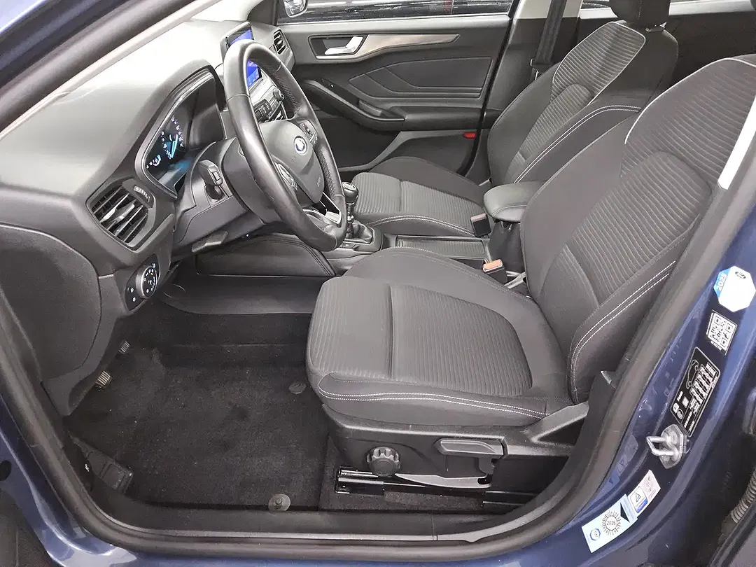 Ford Focus 1.0 EcoBoost Titanium - Thumbnail 8