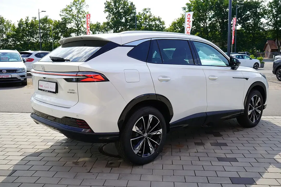 MG HS 1.5 T-GDI Hybrid+ AUT Luxury - Thumbnail 5
