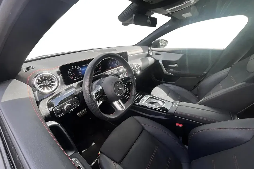 Mercedes-Benz CLA 250 AMG Line Night - Thumbnail 11