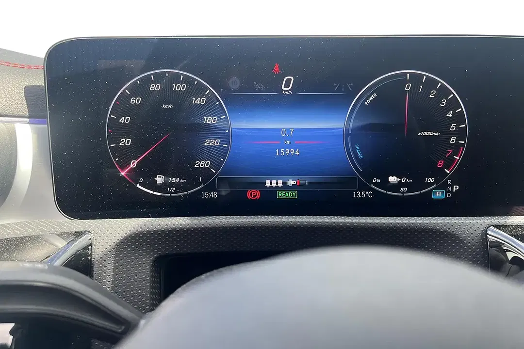 Mercedes-Benz CLA 250 AMG Line Night - Thumbnail 13