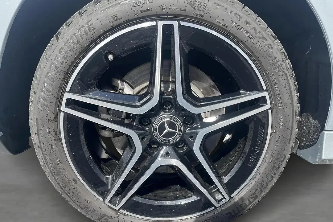 Mercedes-Benz CLA 250 AMG Line Night - Thumbnail 8