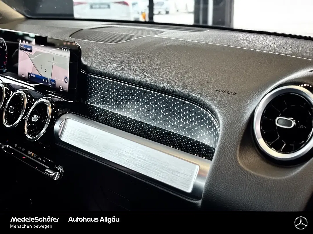 Mercedes-Benz GLB 180 Progressive Advanced - Thumbnail 13