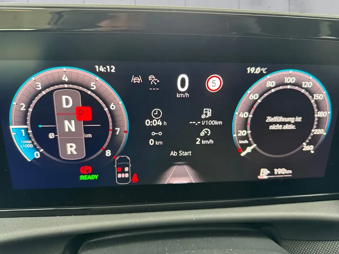 Volkswagen T-Roc 1.5 eTSI DSG Life - Thumbnail 9