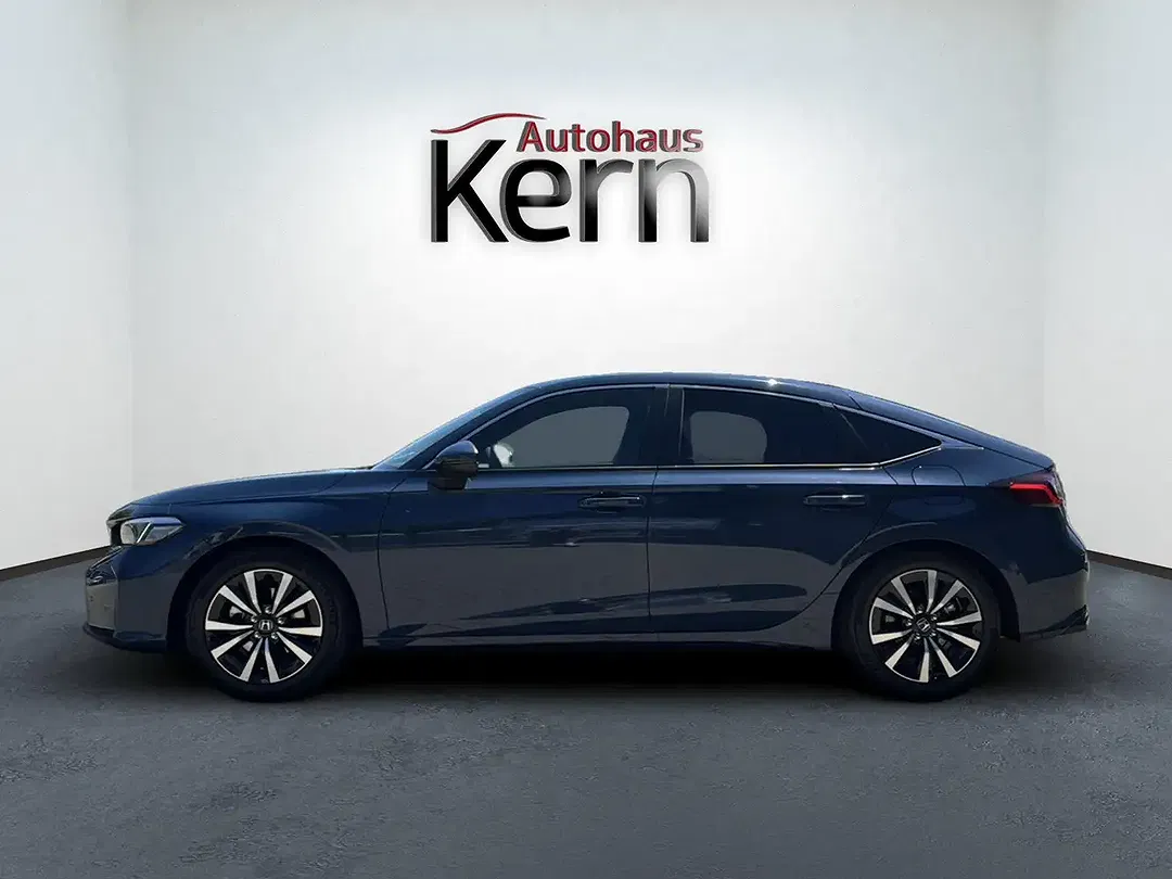 Honda Civic 2.0 e:HEV Elegance - Thumbnail 3