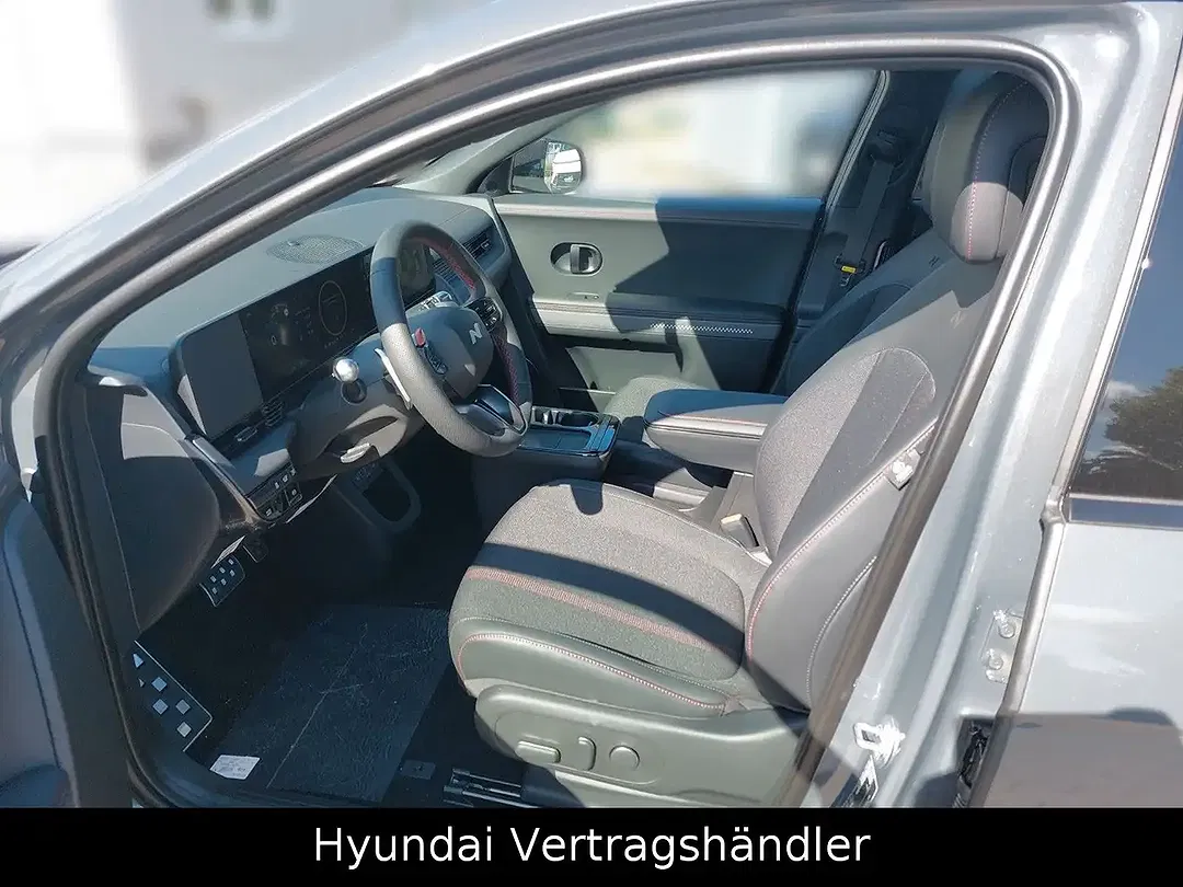 Hyundai IONIQ N Line - Thumbnail 7