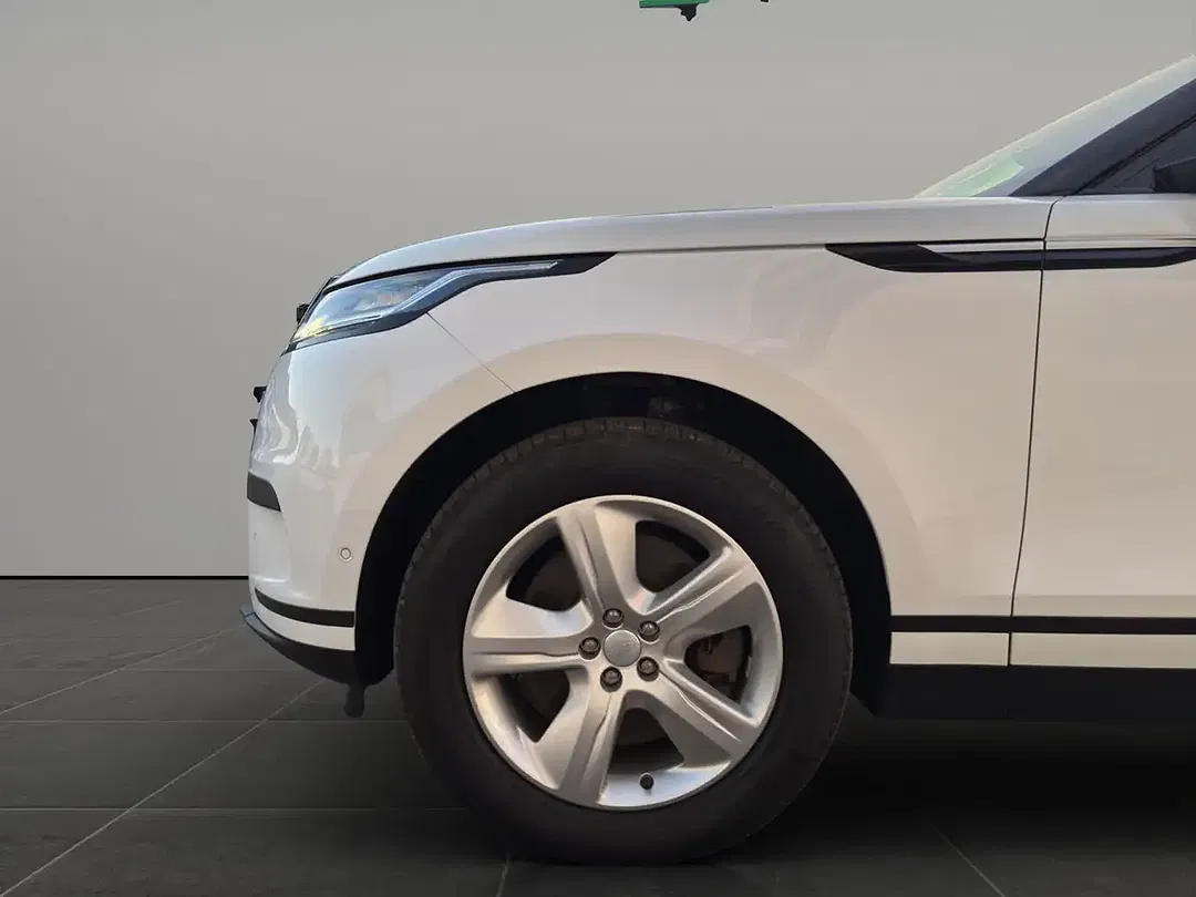 Land Rover Range Rover Velar P400e - foto 9