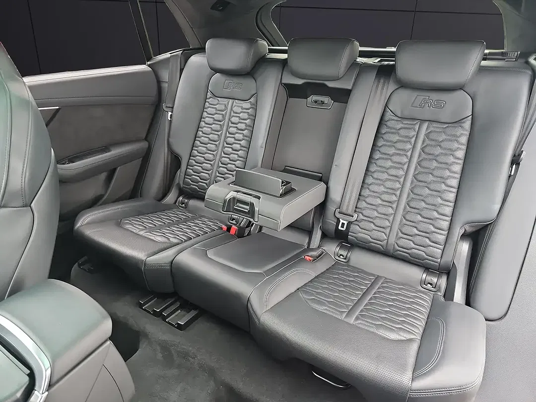 Audi RS Q8 Matrix LED sport - Thumbnail 12