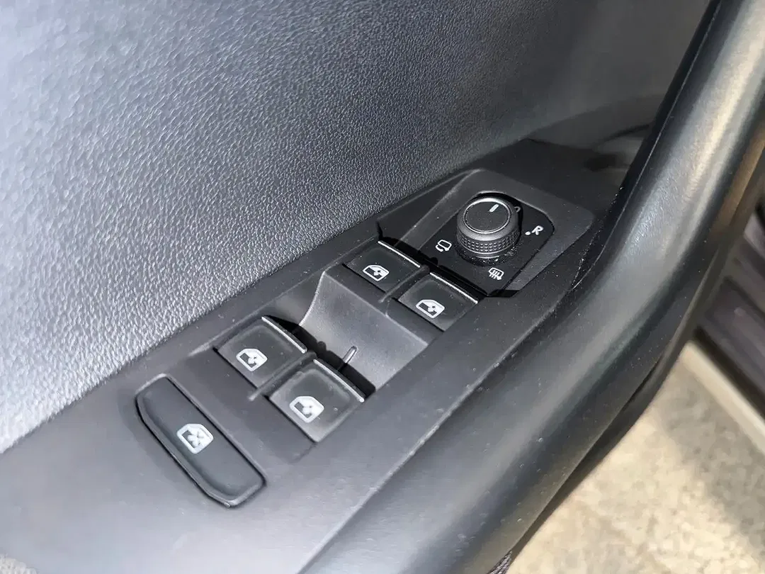 Volkswagen Taigo 1.0 TSI Move - foto 15