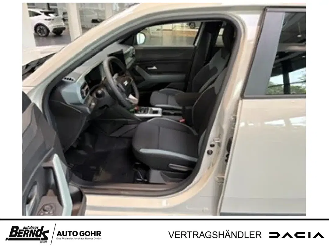 Dacia Duster Hybrid Extreme - Thumbnail 6