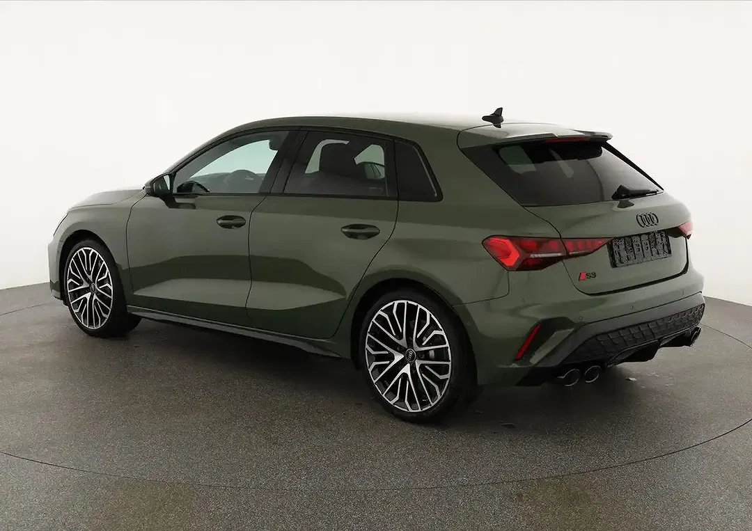 Audi S3 2.0 TFSI quattro Sportback - Thumbnail 3