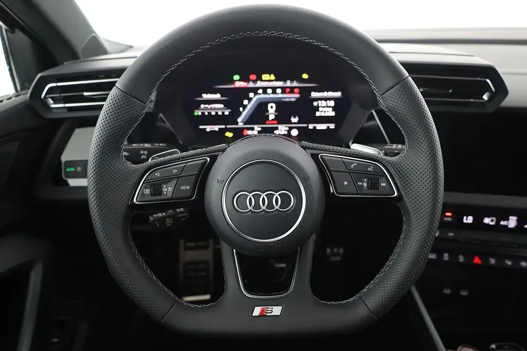 Audi S3 2.0 TFSI quattro Sportback - Thumbnail 5