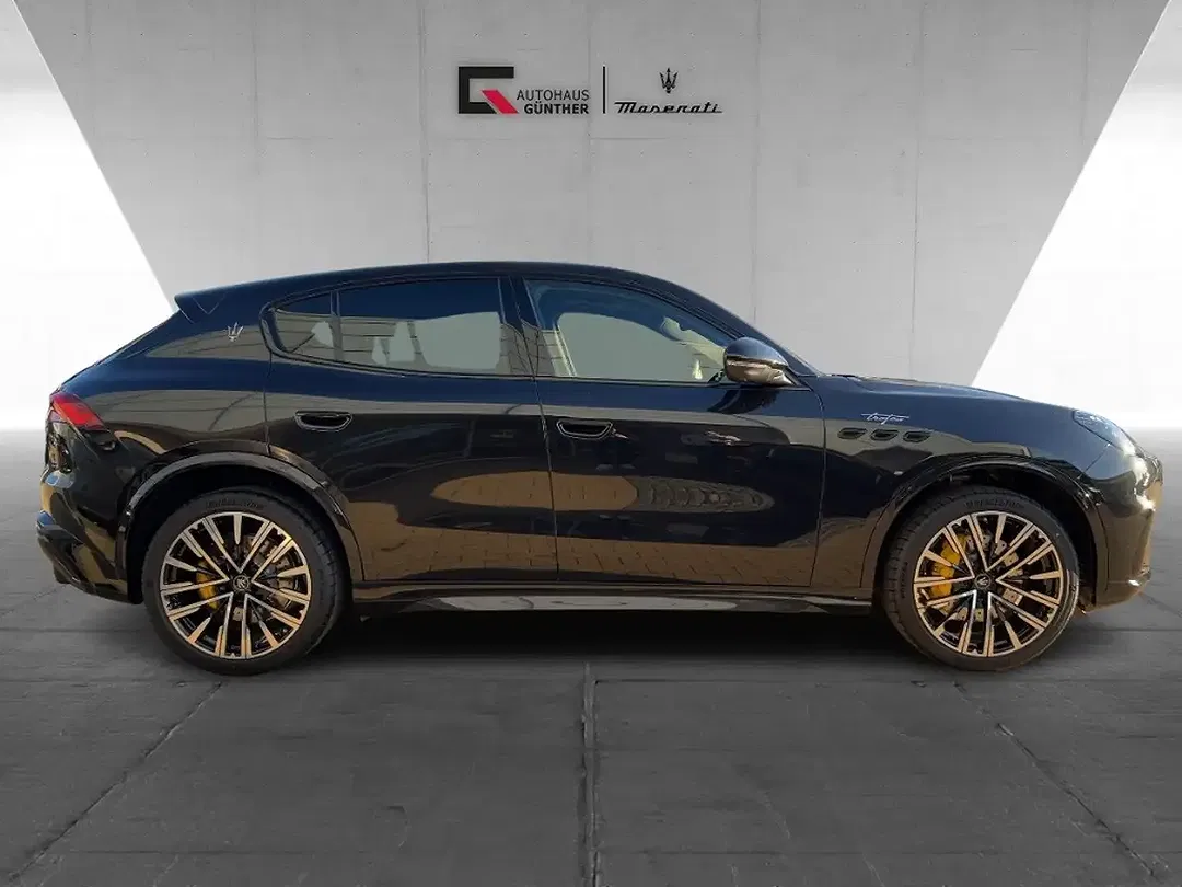 Maserati Grecale V6 4x4 Trofeo - Thumbnail 4