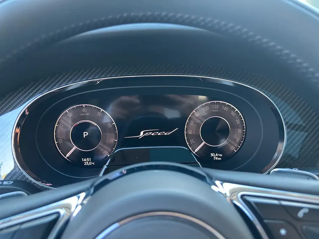 Bentley Bentayga Speed - foto 15